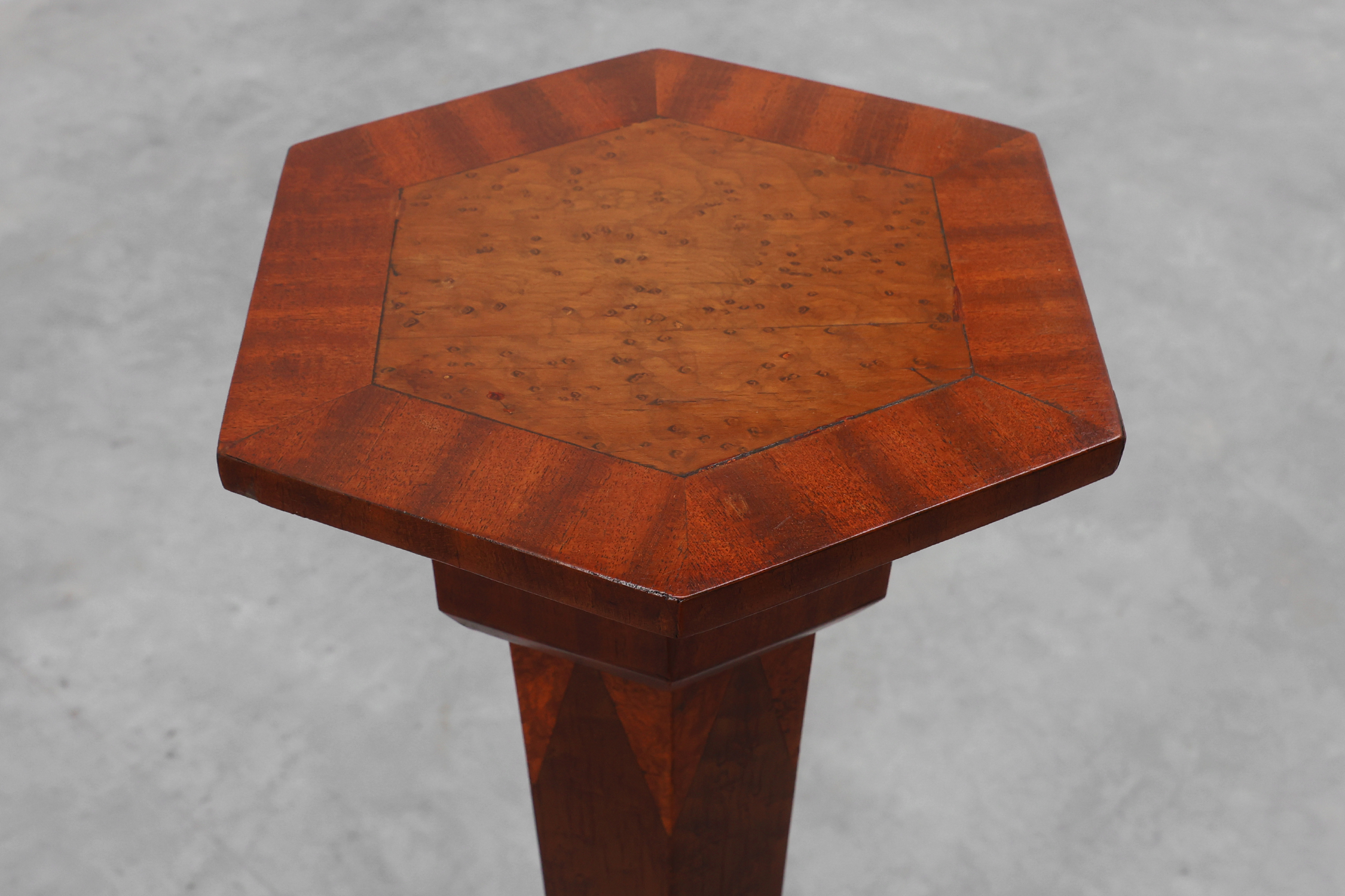 French Burl & Oak Art Deco Console, 1925thumbnail